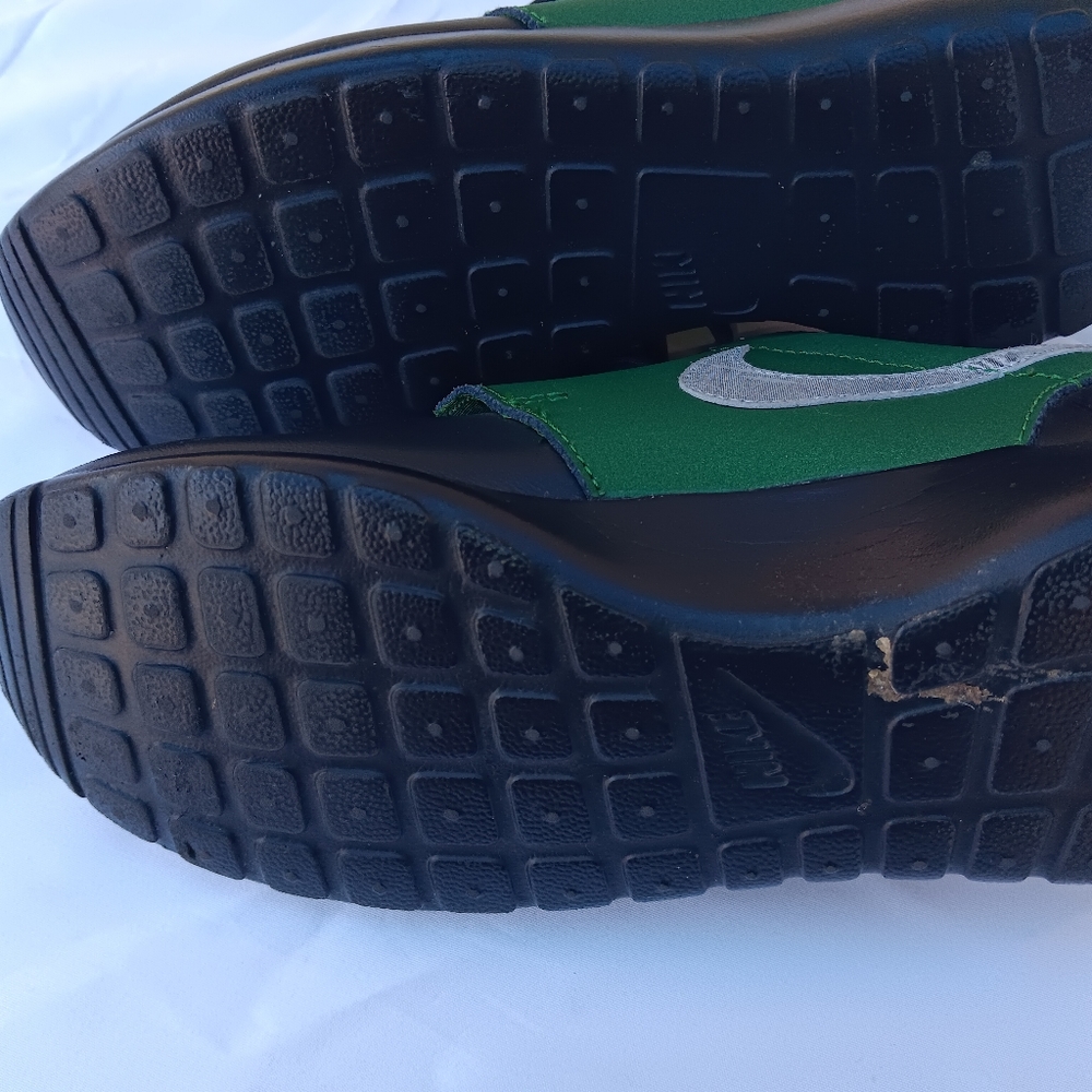 Shoes - Picture 3 of 7